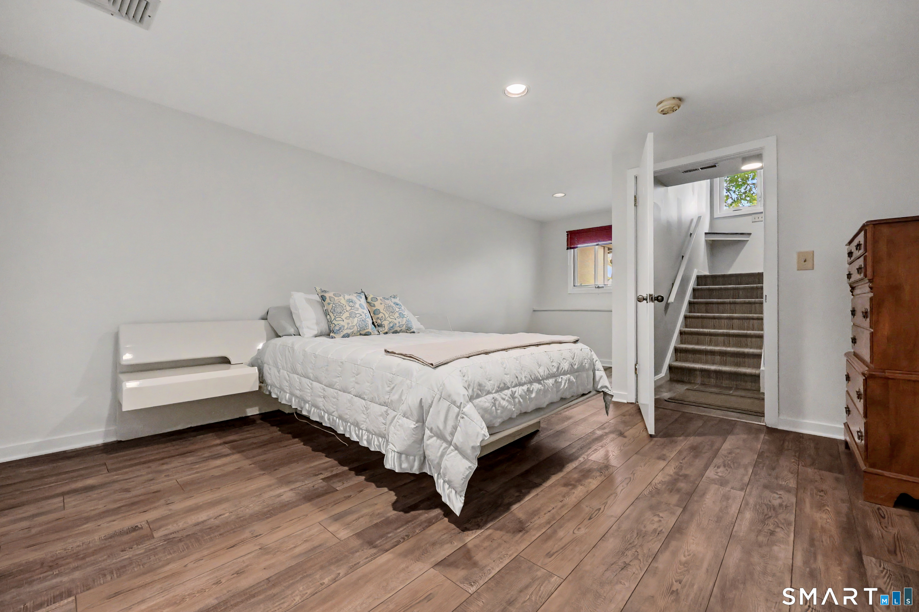 690 Forest Road, Unit 642 West Haven, CT 06516 - Photo 30 of 40 Totally private with easy care vinyl plank floors, the 2nd bedroom is phenomenal guest space, with its own full bath.