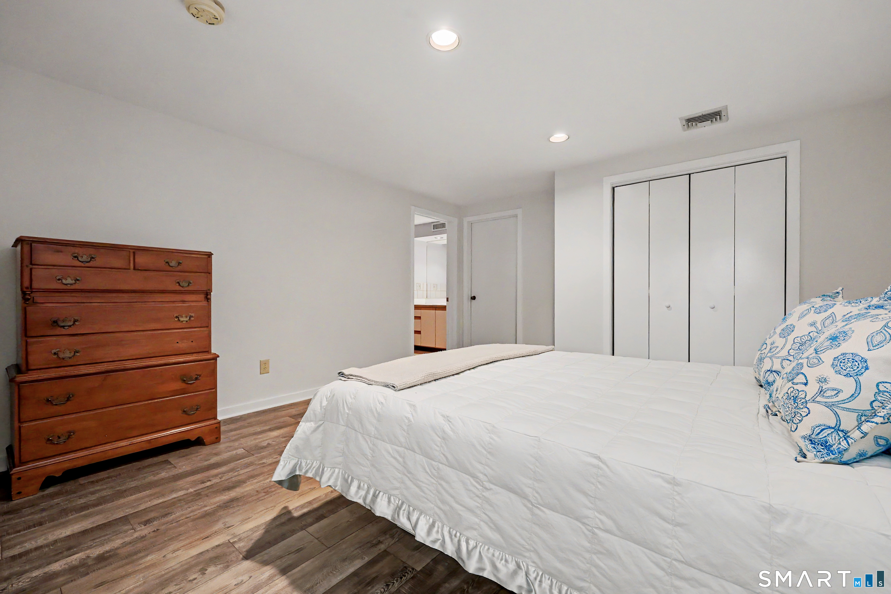 690 Forest Road, Unit 642 West Haven, CT 06516 - Photo 31 of 40 Ample closet space, too!