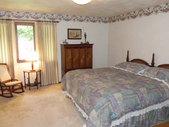 805 Quail Ridge Drive Freeport, IL 61032 - Photo 8 of 11 Gallery Image 8