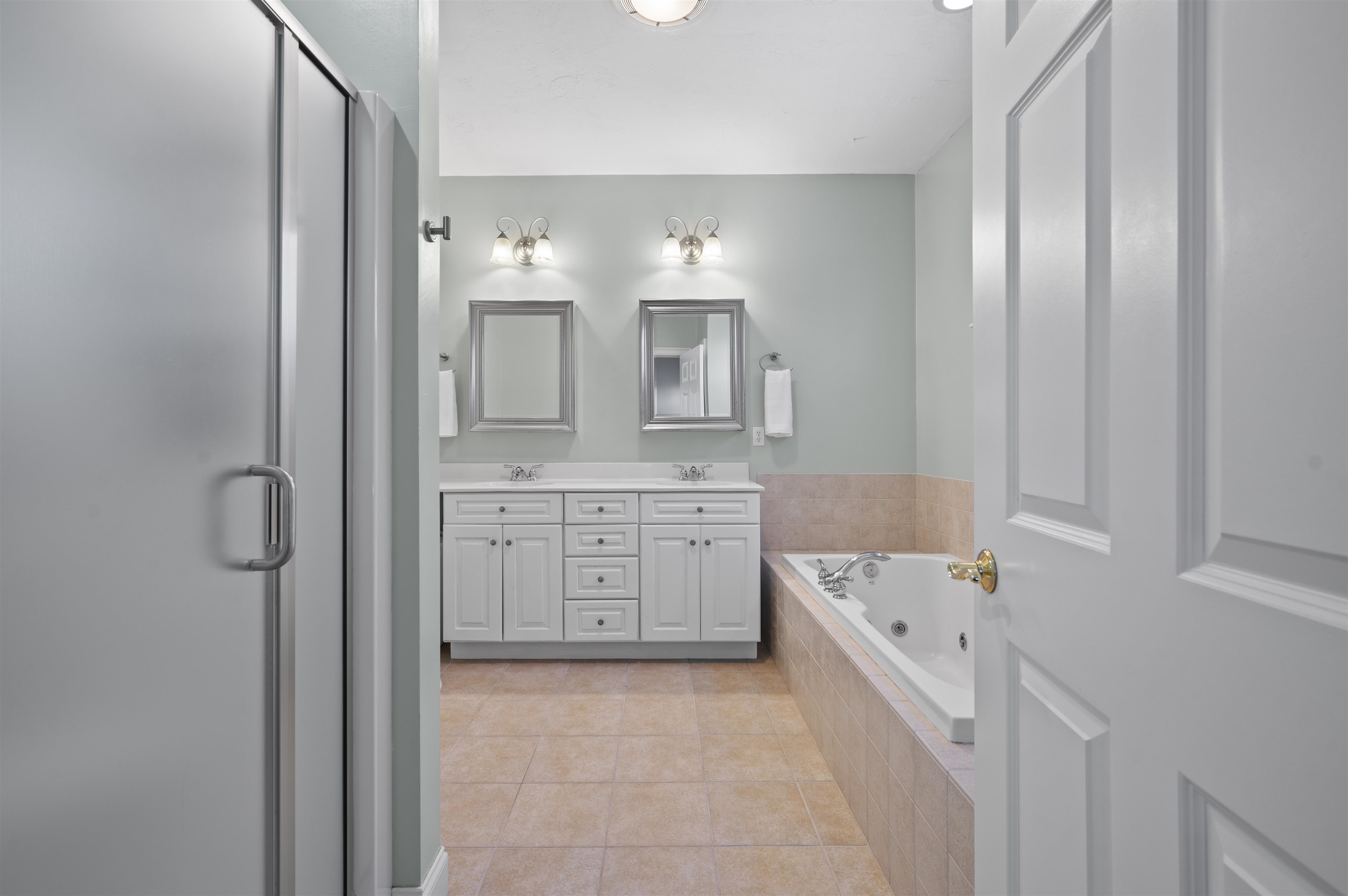 32 Tansy Avenue Stratham, NH 03885 - Photo 18 of 49