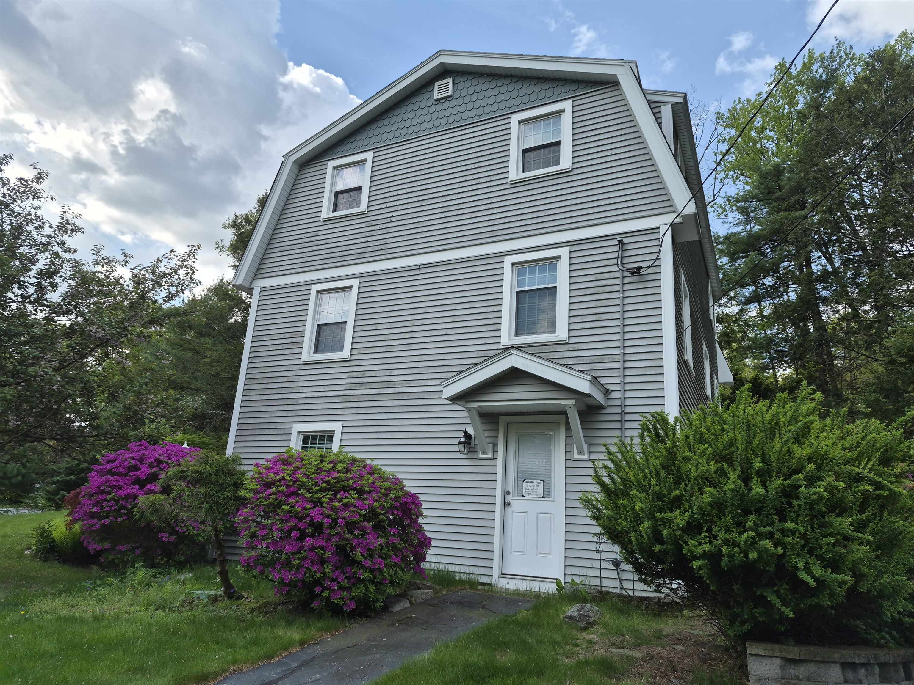 20 Shelburne Road Nashua, NH 03063 - Photo 39 of 41
