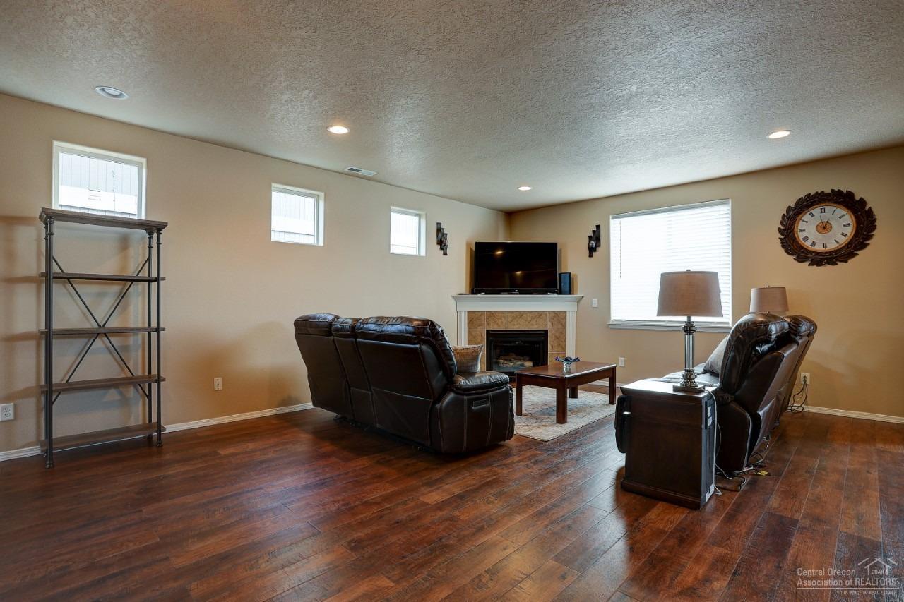 21193 Keyte Road Bend, OR 97701 - Photo 10 of 24 Additional Photo