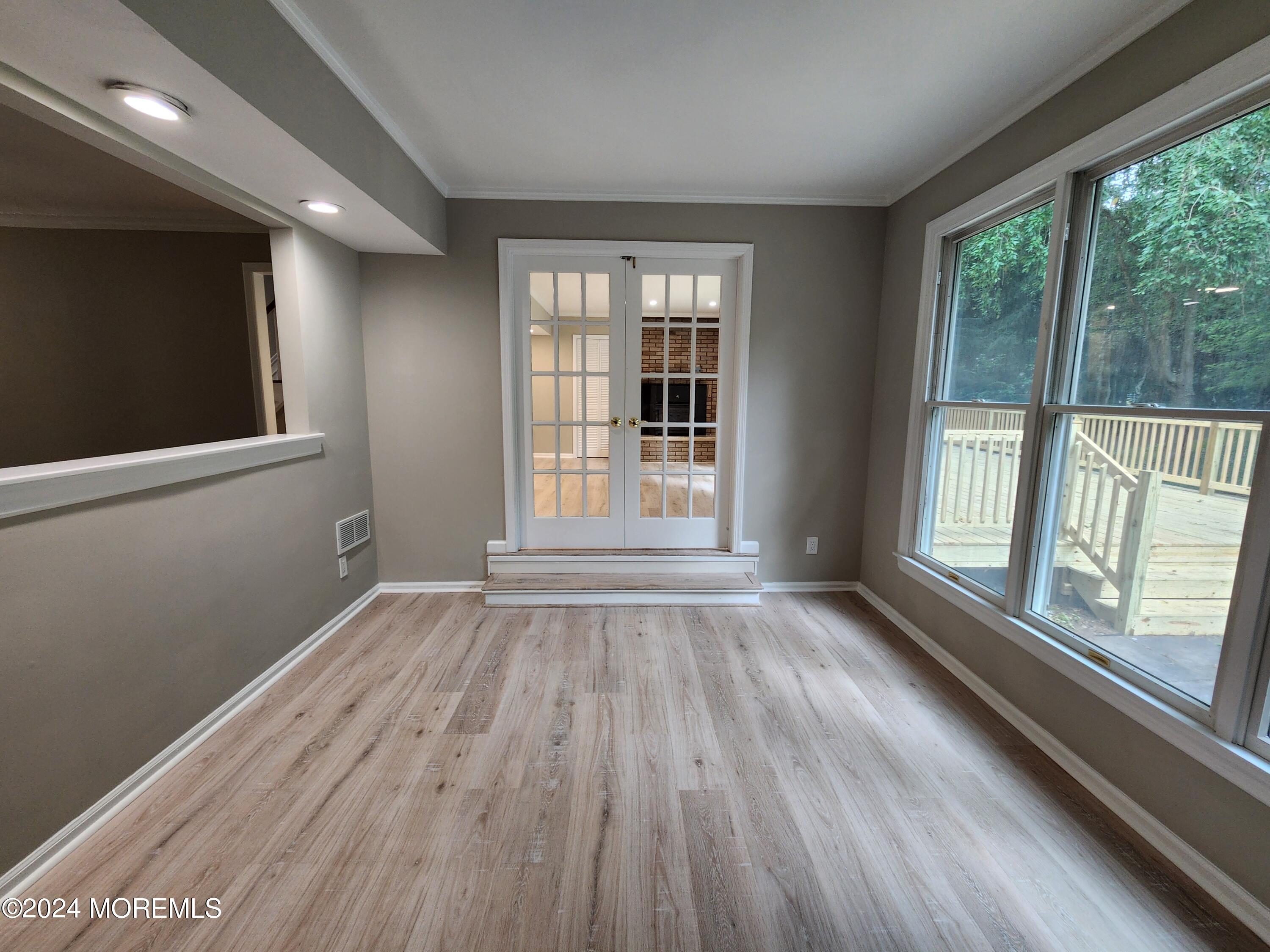 75 Robertsville Road Marlboro, NJ 07746 - Photo 16 of 38 20240731_095900