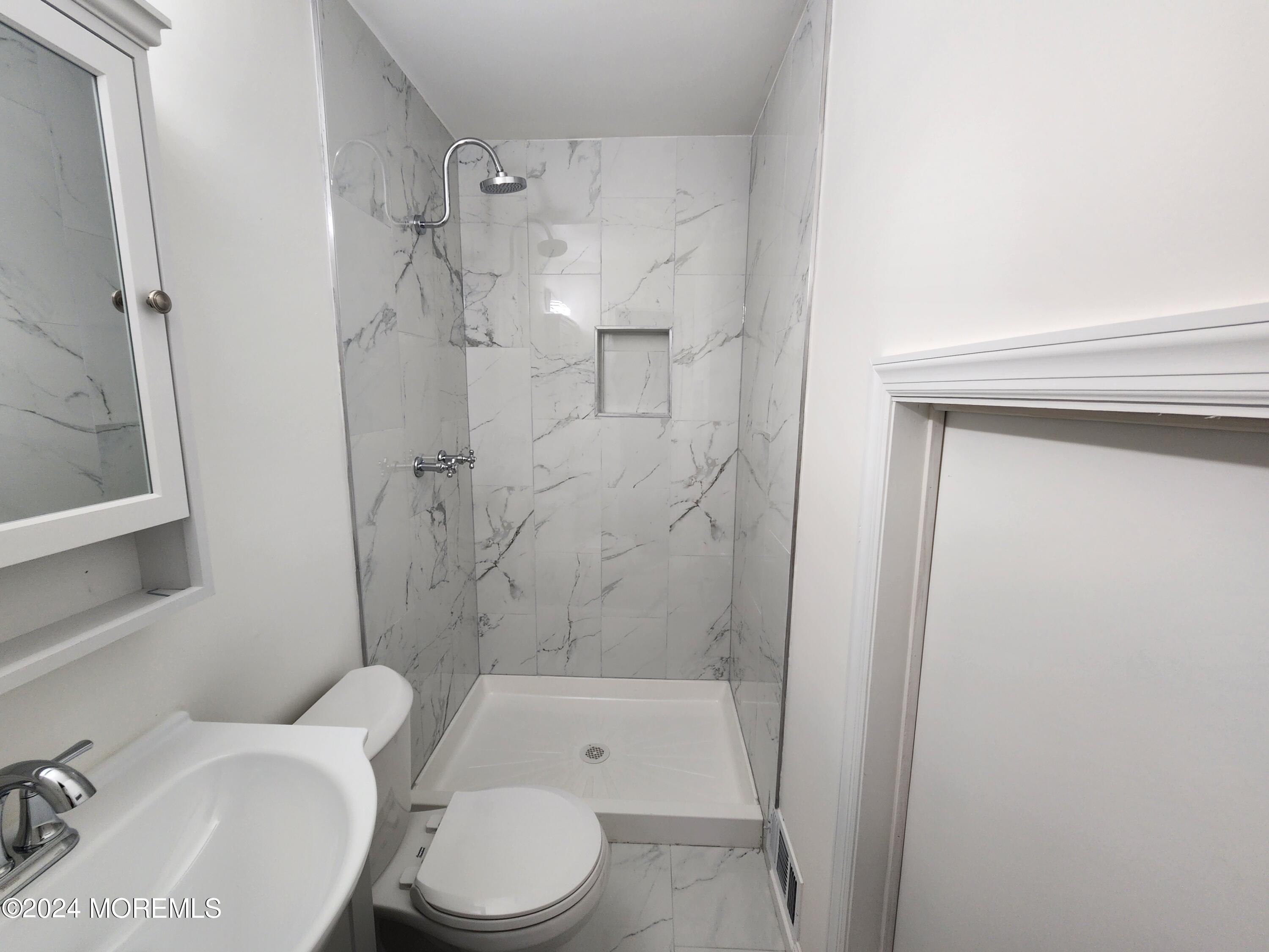 75 Robertsville Road Marlboro, NJ 07746 - Photo 30 of 38 20240731_100304