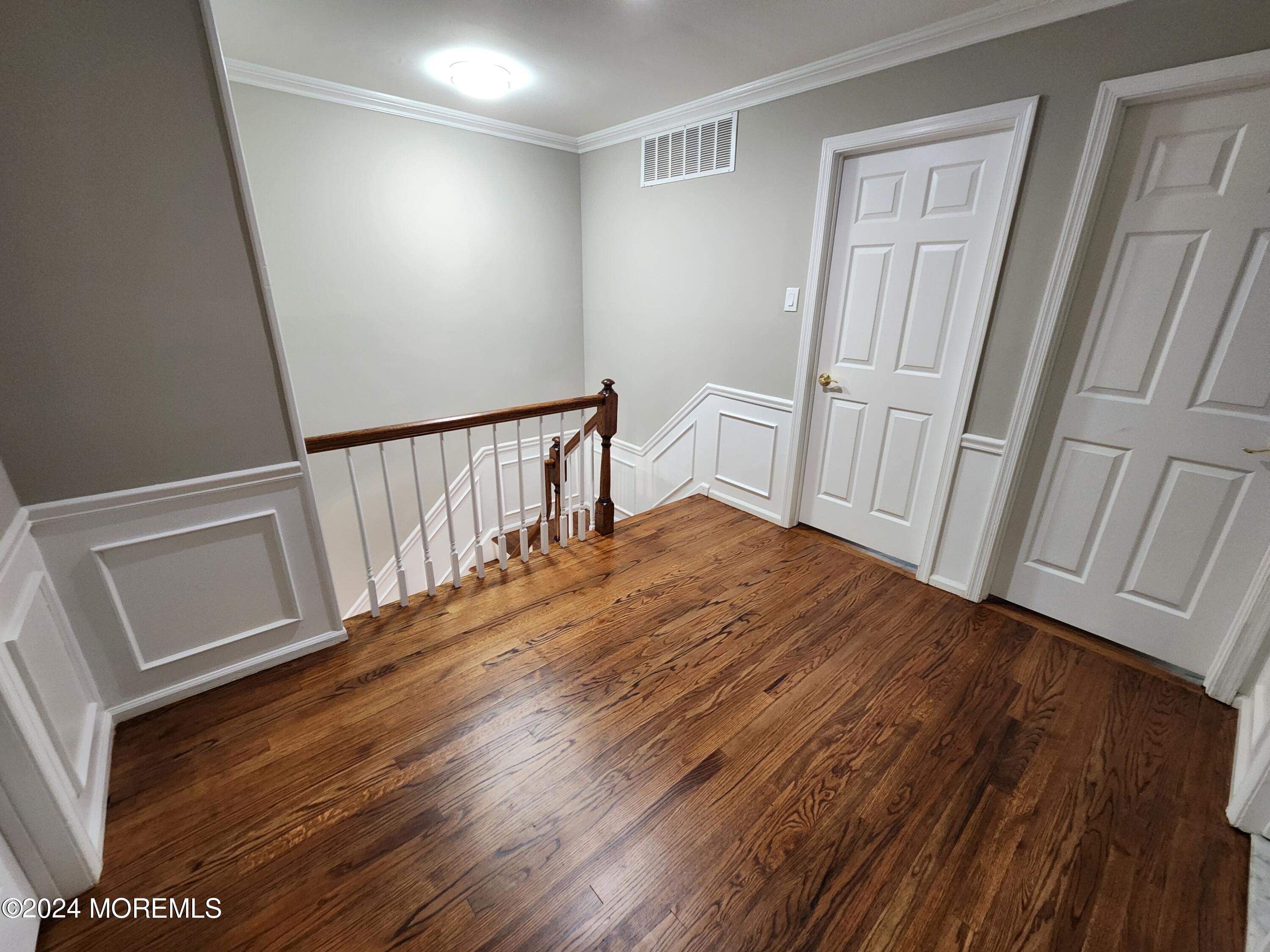 75 Robertsville Road Marlboro, NJ 07746 - Photo 32 of 38 20240731_100225