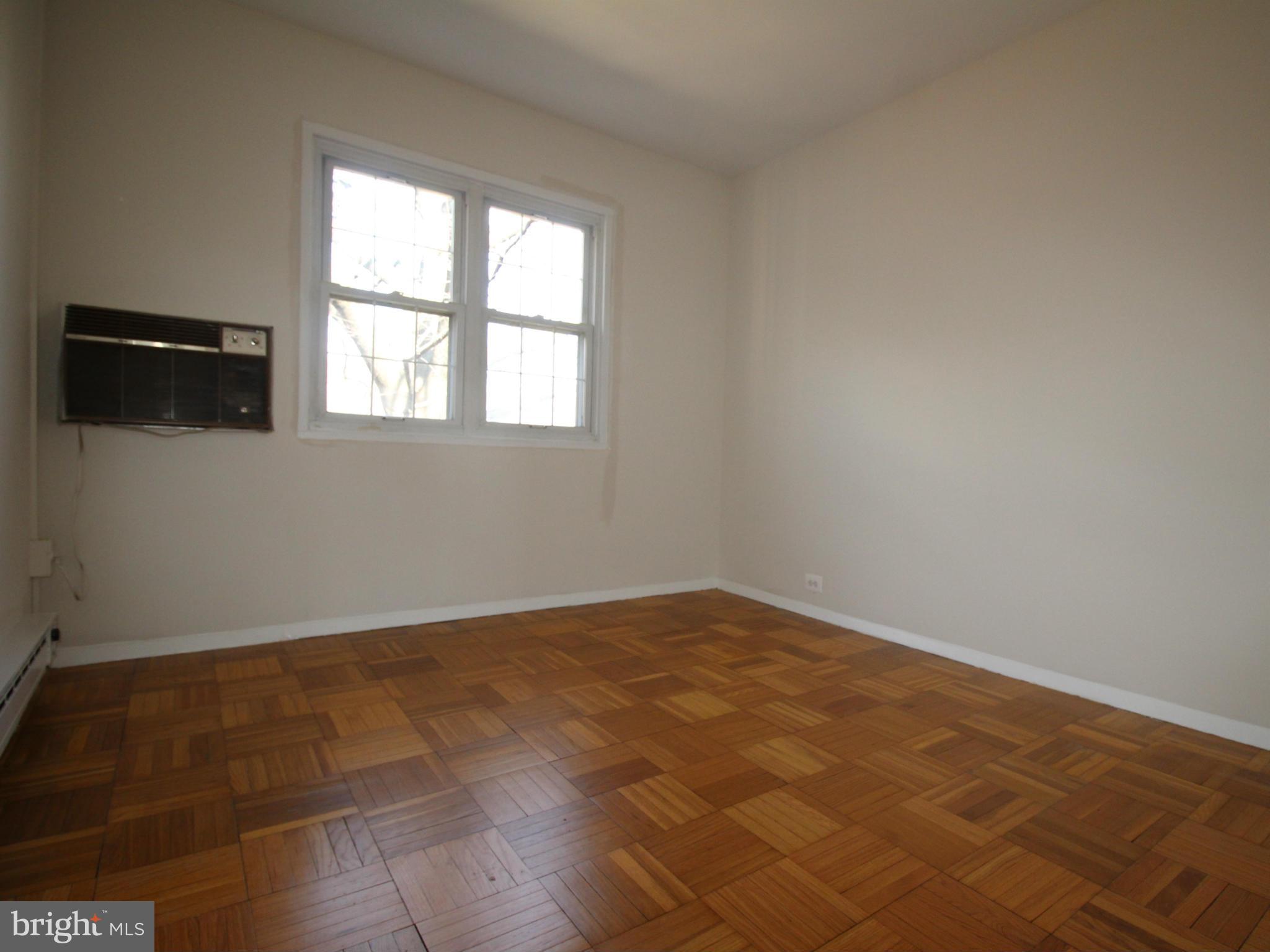 1637 Ripon Place Alexandria, VA 22302 - Photo 6 of 9 Bedroom