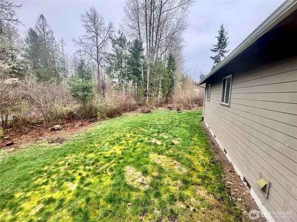 $650,000 | 511 364th Street Court South, Roy, WA 98580