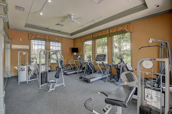 $245,000 | 6769 Heritage Grande, Unit 2201, Boynton Beach, FL 33437