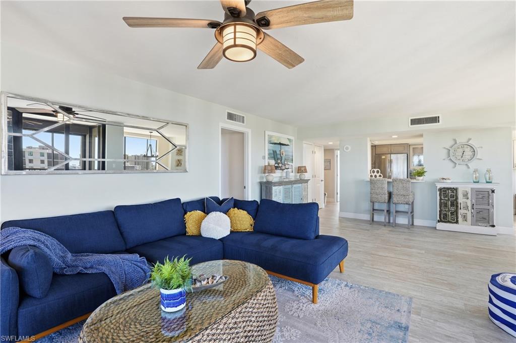 17 Bluebill Avenue, Unit 1101 Naples, FL 34108 - Photo 3 of 20