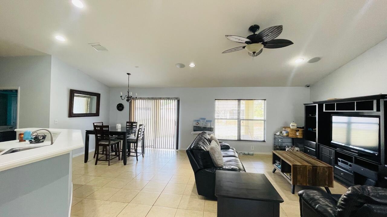 557 Southwest Undallo Road Port St. Lucie, FL 34953 - Photo 8 of 29 IMG_8846