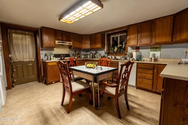 $229,100 | 568 Highway 145, Middleburgh, NY 12122