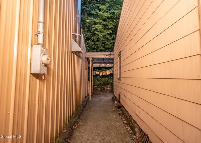 $229,100 | 568 Highway 145, Middleburgh, NY 12122