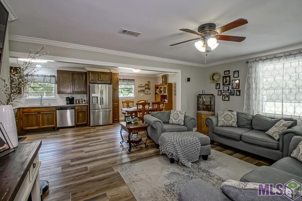 13170 Springfield Road Walker, LA 70785 - Photo 8 of 31