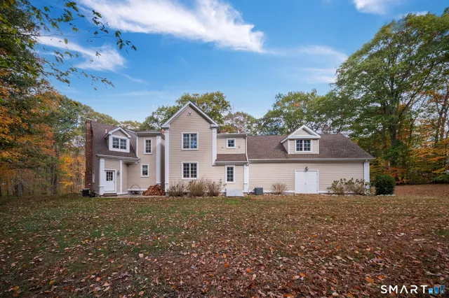 $1,395,000 | 70 High Hill Circle, Madison, CT 06443