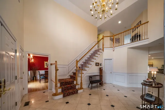 a view of entryway livingroom and hall