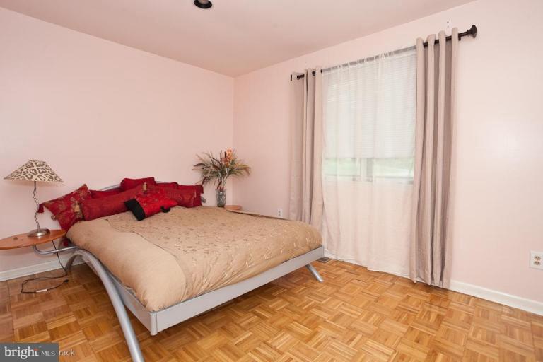 2305 Ridge Road Reisterstown, MD 21136 - Photo 11 of 23 Bedroom #3