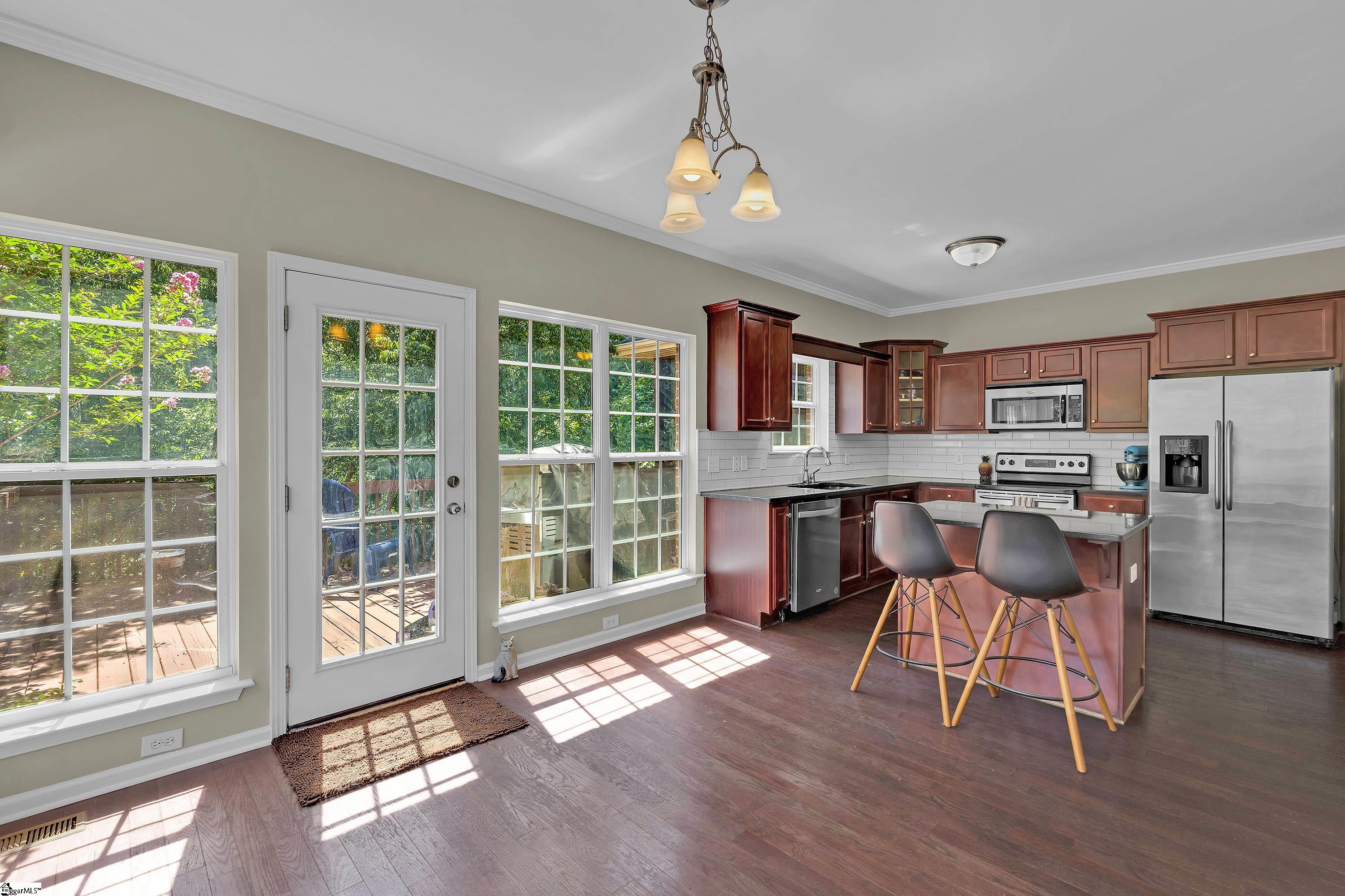 316 New Tarleton Way Greer, SC 29650 - Photo 8 of 32