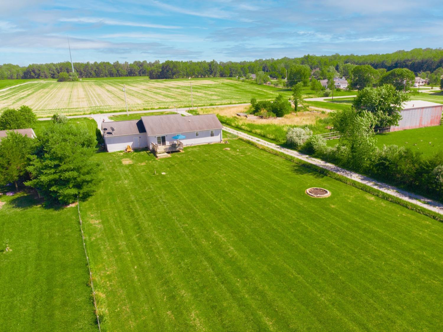 7664 Whitacre Road Blanchester, OH 45107 - Photo 3 of 40 Gallery Image 3