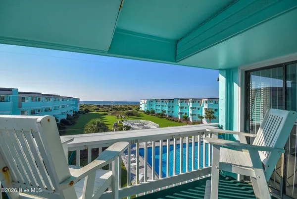 $1,650 | 301 Commerce Way, Unit 329, Atlantic Beach, NC 28512