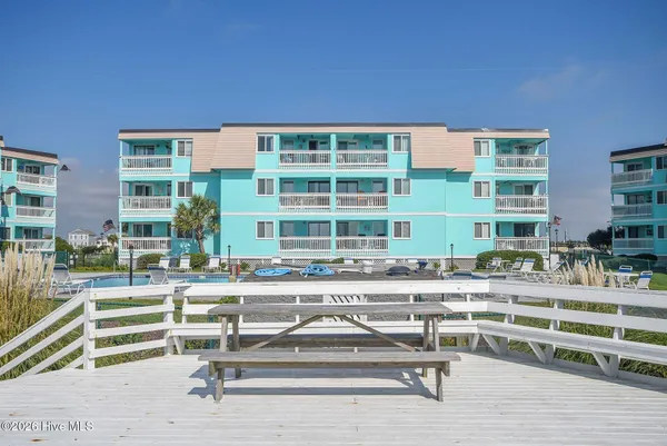 $1,650 | 301 Commerce Way, Unit 329, Atlantic Beach, NC 28512