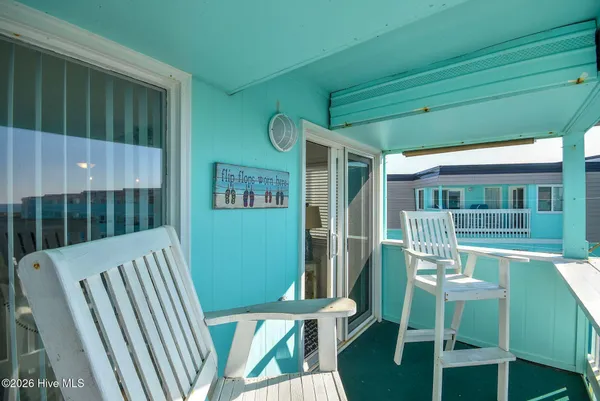 $1,650 | 301 Commerce Way, Unit 329, Atlantic Beach, NC 28512