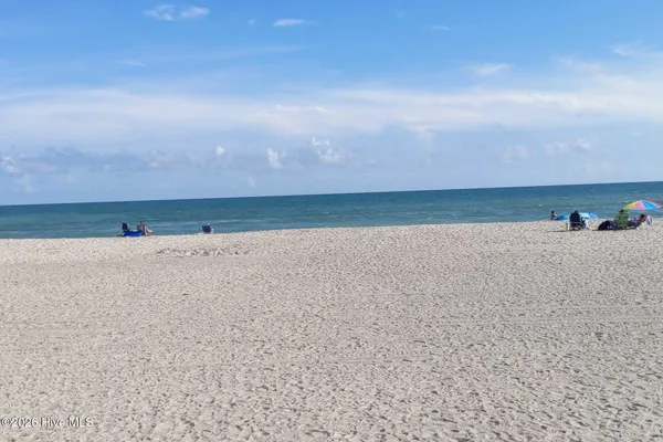 $1,650 | 301 Commerce Way, Unit 329, Atlantic Beach, NC 28512