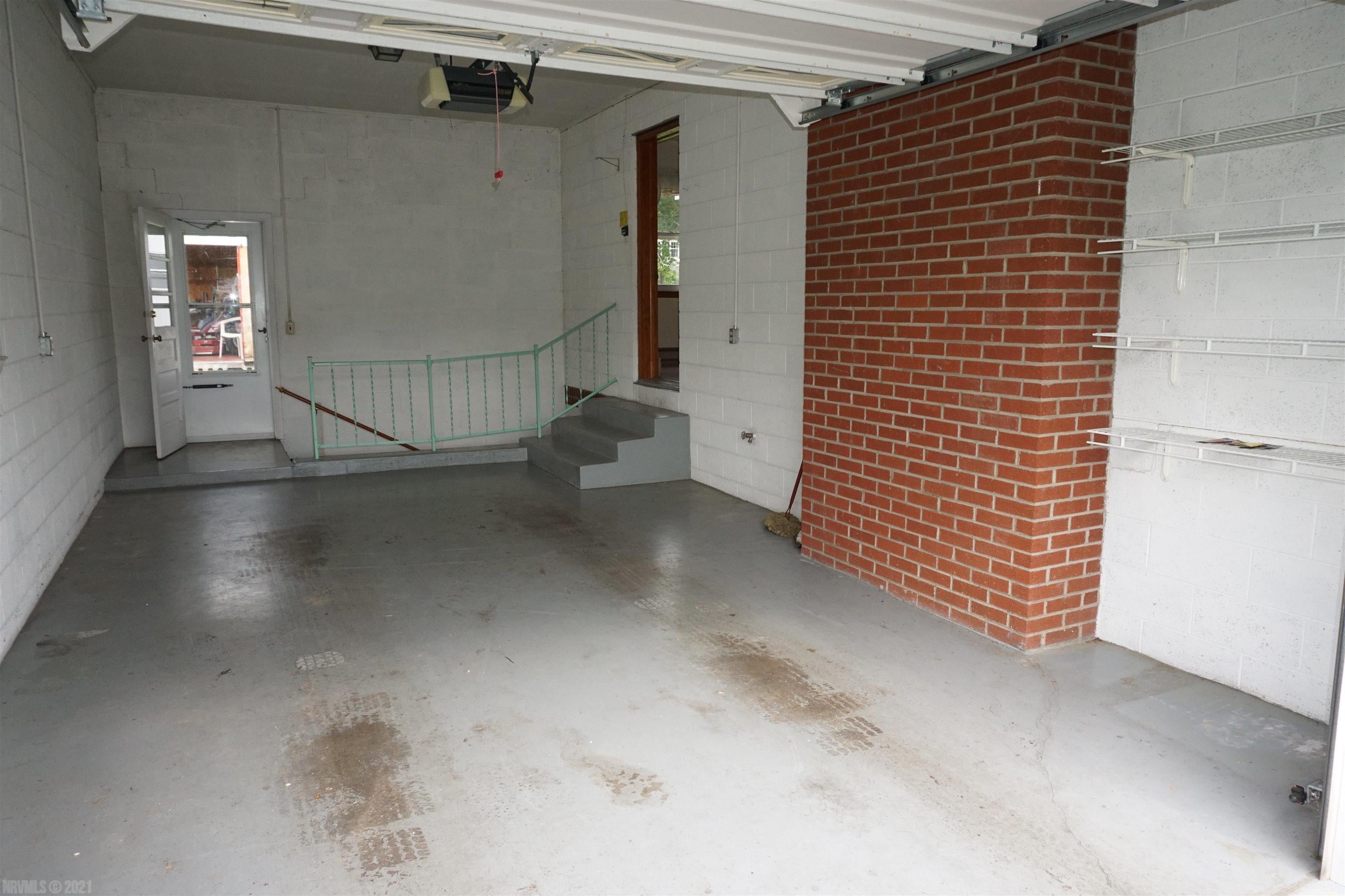 149 Whitlow Road Narrows, VA 24124 - Photo 42 of 62 Gallery Image 42