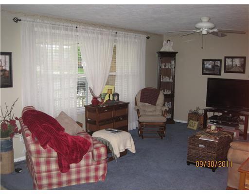 2926 Alameda Springfield, OH 45503 - Photo 4 of 18
