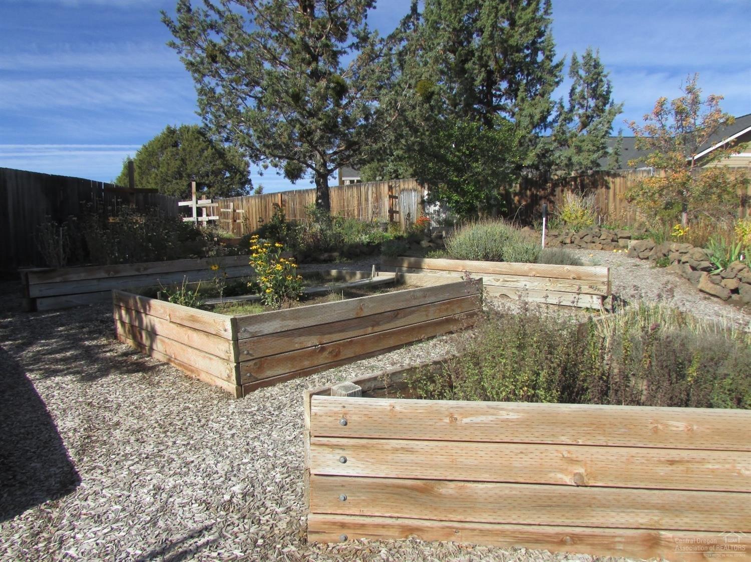 20835 Rorick Drive Bend, OR 97701 - Photo 11 of 25 All set up for your organic garden. Wat