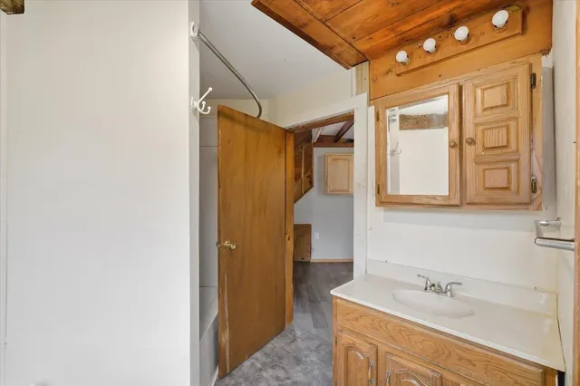 $289,000 | 2233 Highway 232, Marshfield, VT 05658