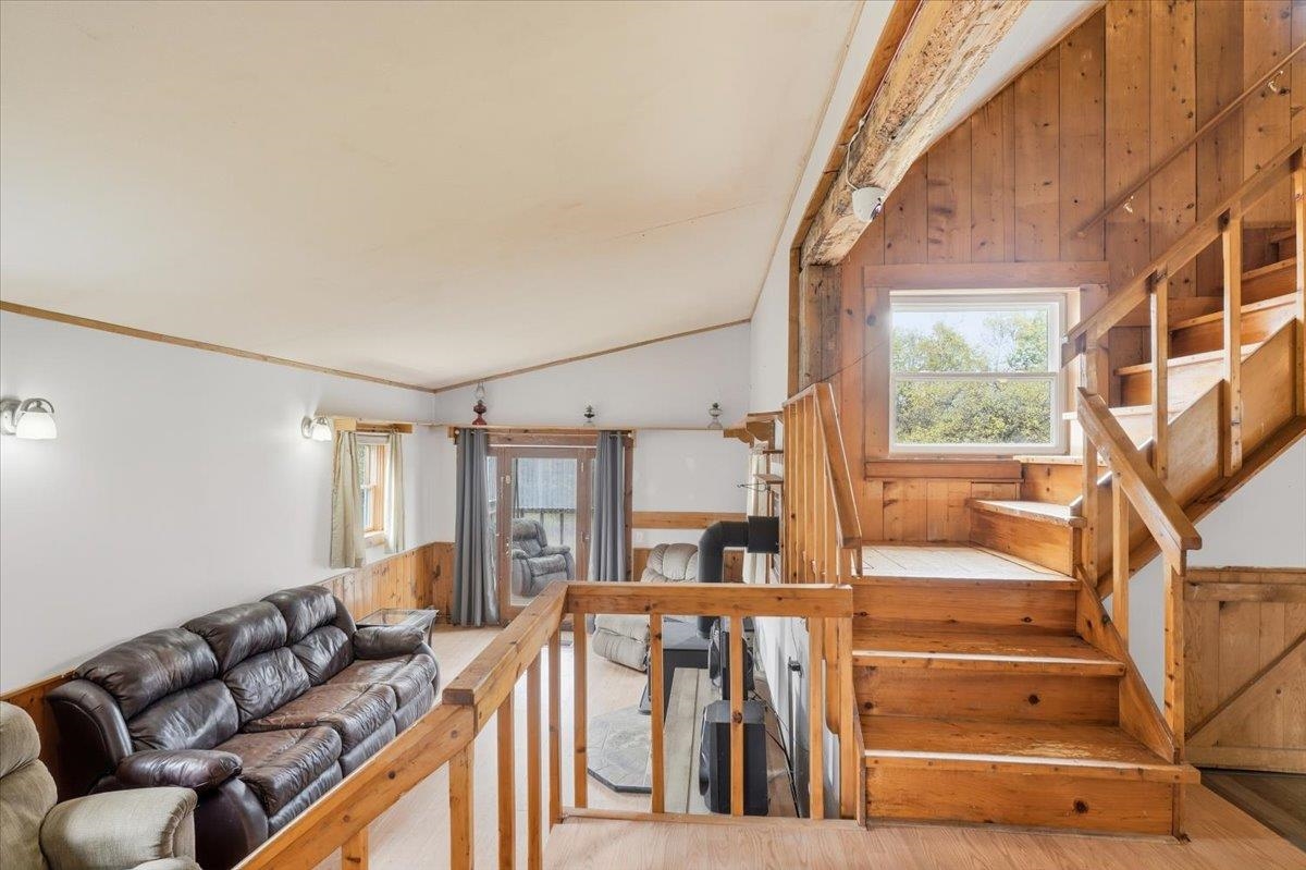 2233 Highway 232 Marshfield, VT 05658 - Photo 15 of 36