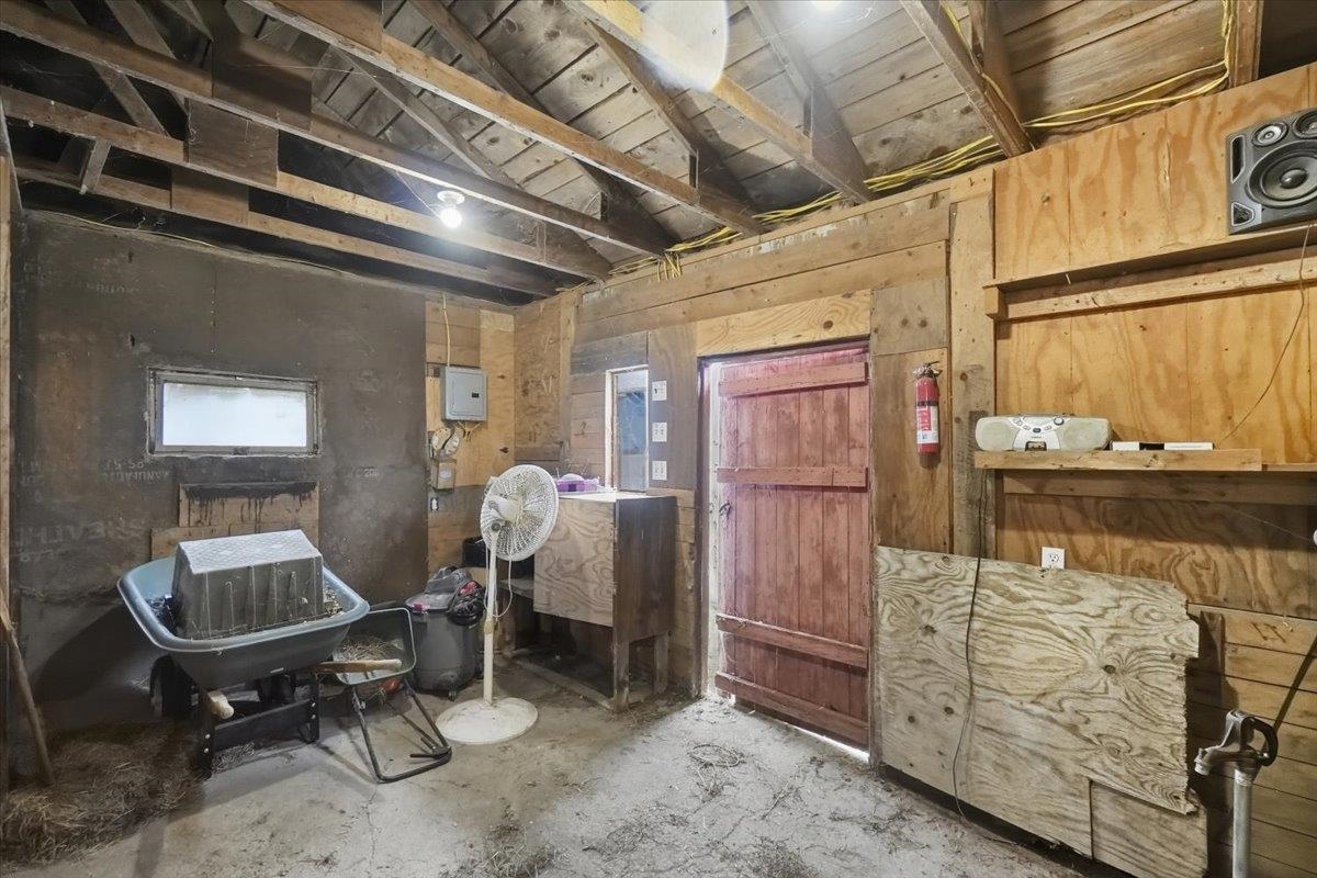 2233 Highway 232 Marshfield, VT 05658 - Photo 29 of 36