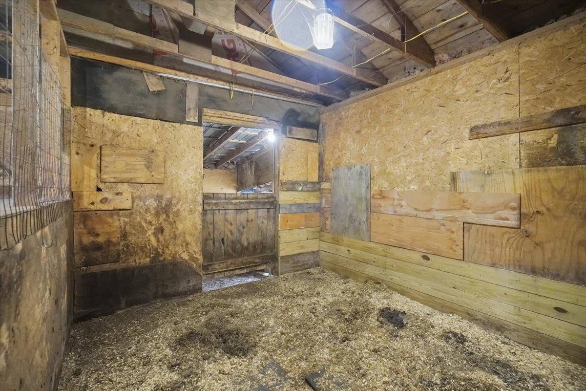 2233 Highway 232 Marshfield, VT 05658 - Photo 31 of 36