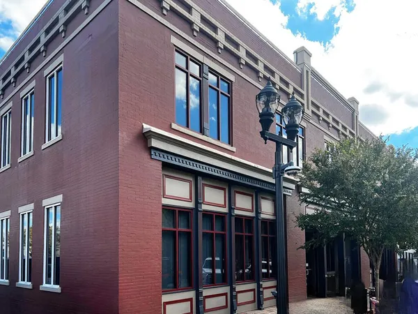 $1,632 | 188 North Foster Street, Dothan, AL 36303