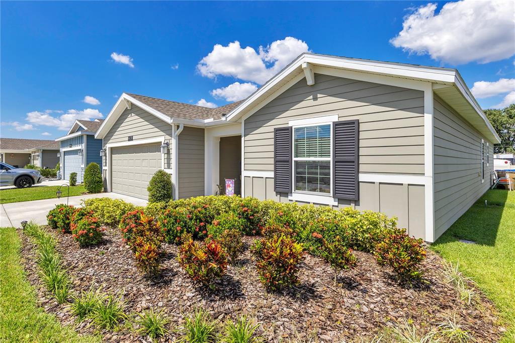 4479 Magnolia Ridge Court Kissimmee, FL 34746 - Photo 2 of 56