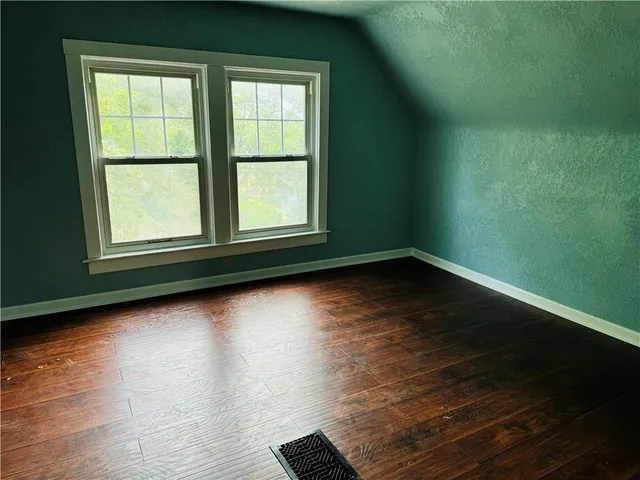 $199,000 | 521 Hardesty Avenue, Kansas City, MO 64124