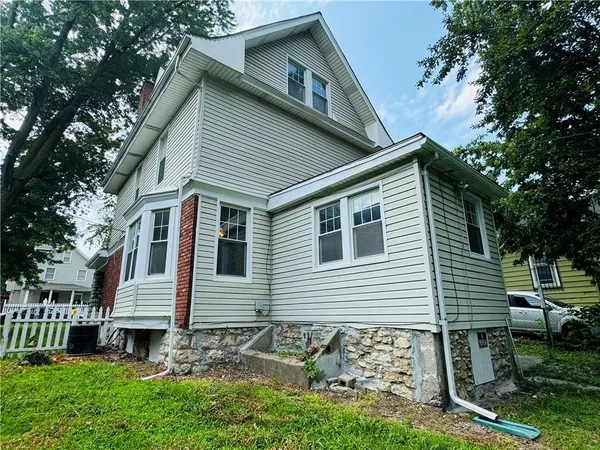 $199,000 | 521 Hardesty Avenue, Kansas City, MO 64124