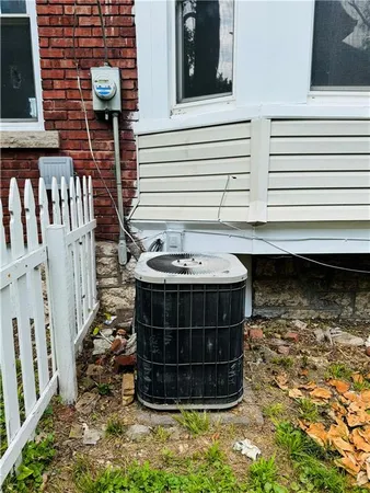 $199,000 | 521 Hardesty Avenue, Kansas City, MO 64124