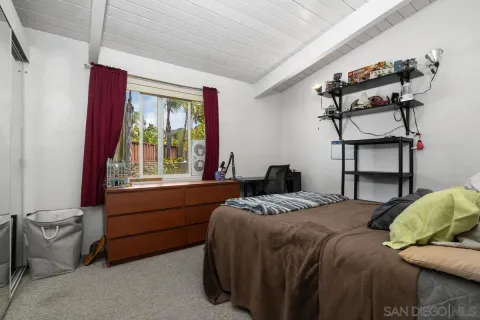 $1,900,000 | 2550 Aster Street, San Diego, CA 92109
