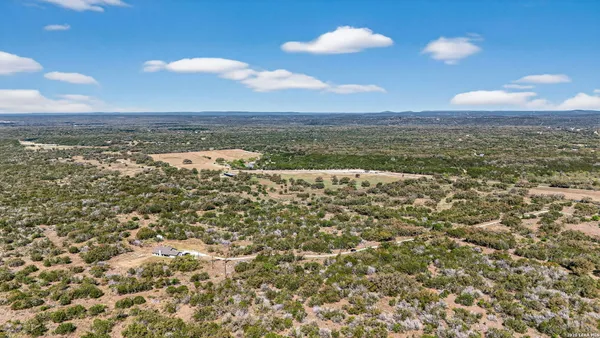 $995,000 | 4317 Cr 251, Hondo, TX 78861
