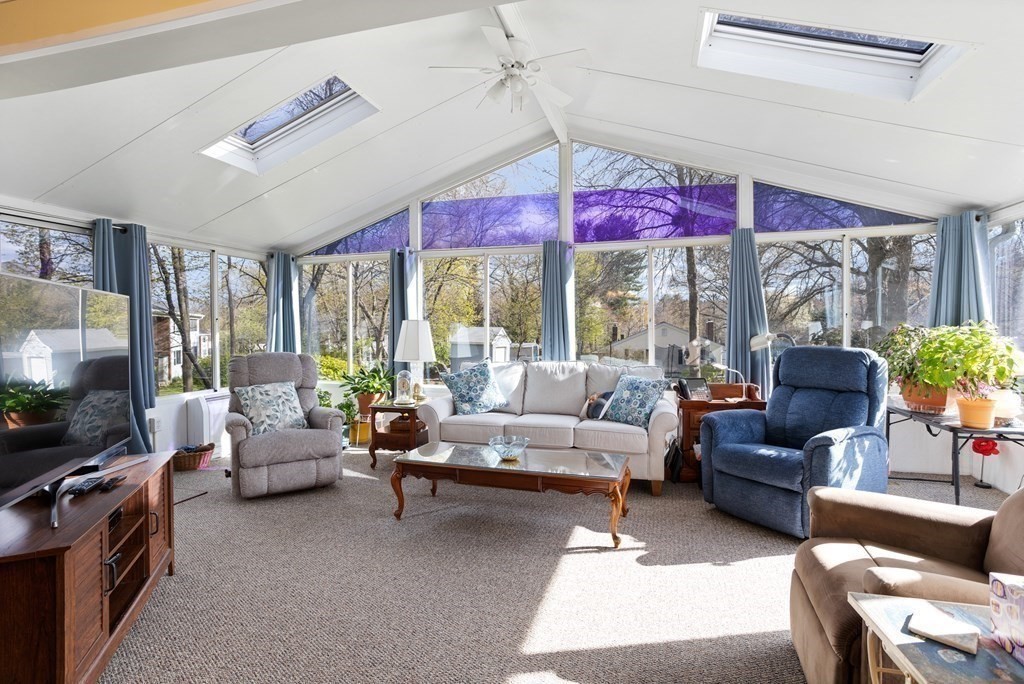 4 Ashby Road Bedford, MA 01730 - Photo 10 of 32 Gallery Image 10