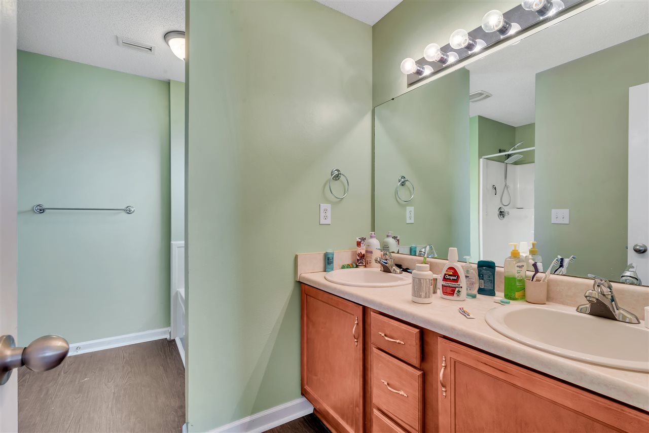 1056 Amazon Drive Foley, AL 36535 - Photo 4 of 19