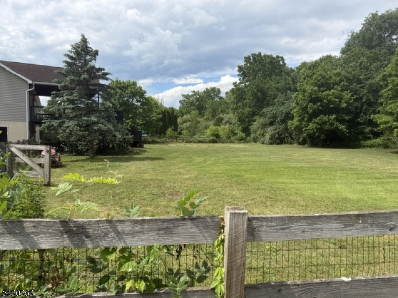 13 Farm Meadows Road Blairstown, NJ 07832 - Photo 4 of 31