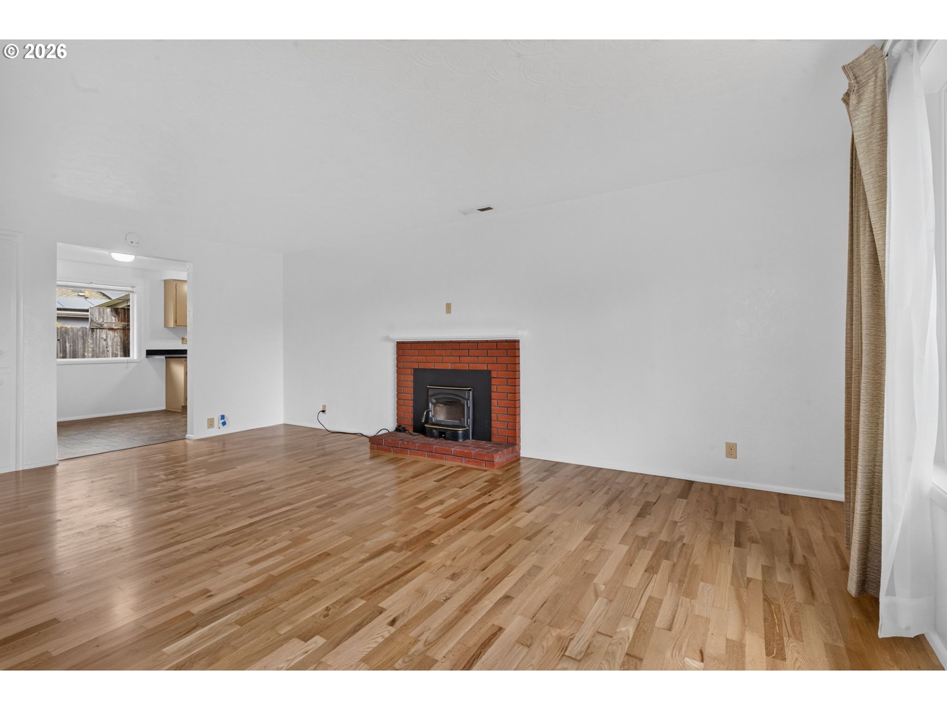 447 Maxwell Road Eugene, OR 97404 - Photo 13 of 47