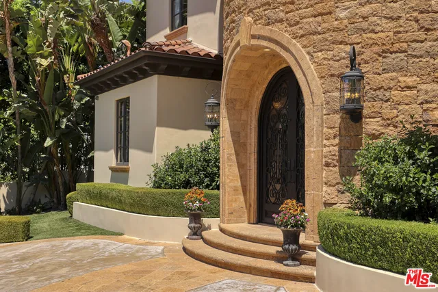 $5,399,000 | 4718 White Oak Avenue, Encino, CA 91316