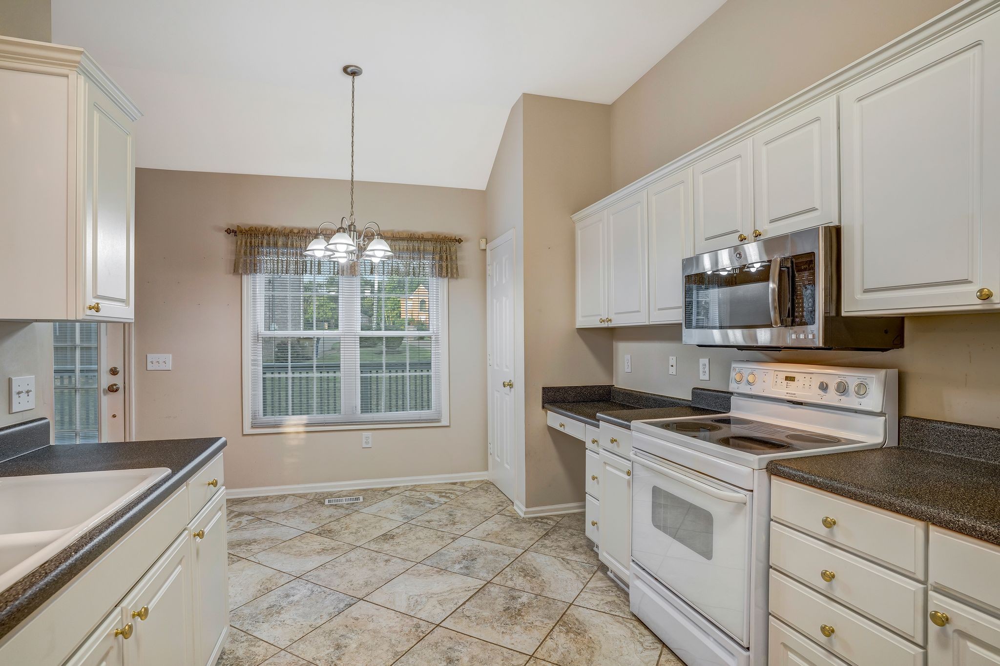 312 Jackson Road Goodlettsville, TN 37072 - Photo 11 of 33 Gallery Image 11