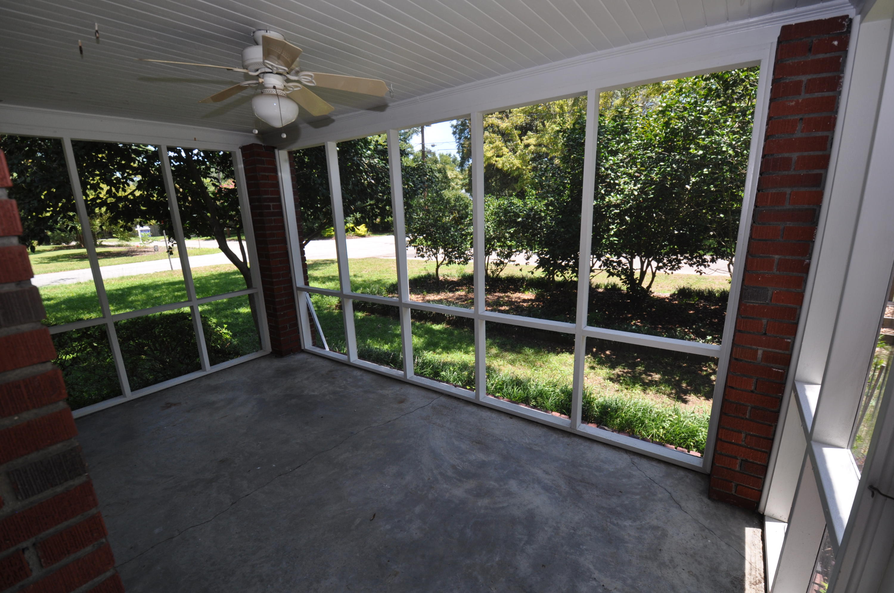 2137 Westrivers Road Charleston, SC 29412 - Photo 14 of 60 DSC_0006