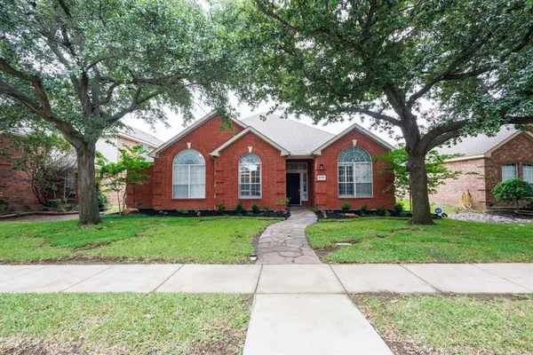 $629,000 | 9718 Wolf Creek Drive, Irving, TX 75063