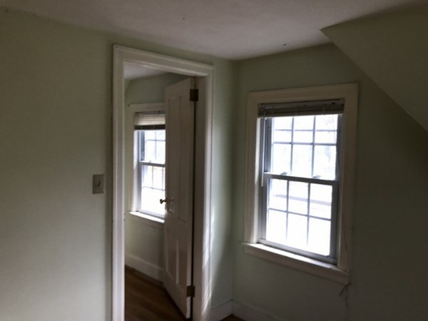 1582 Wilbraham Road Springfield, MA 01119 - Photo 15 of 18