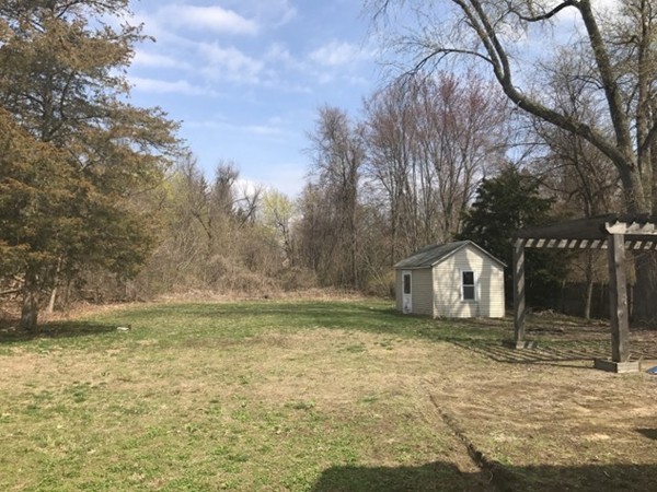 1582 Wilbraham Road Springfield, MA 01119 - Photo 18 of 18